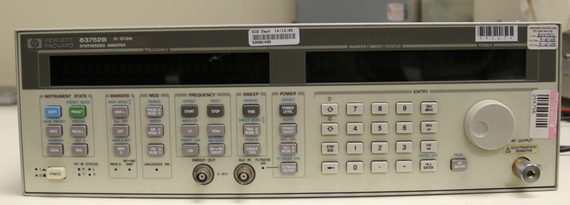 HP 83752B signal generator